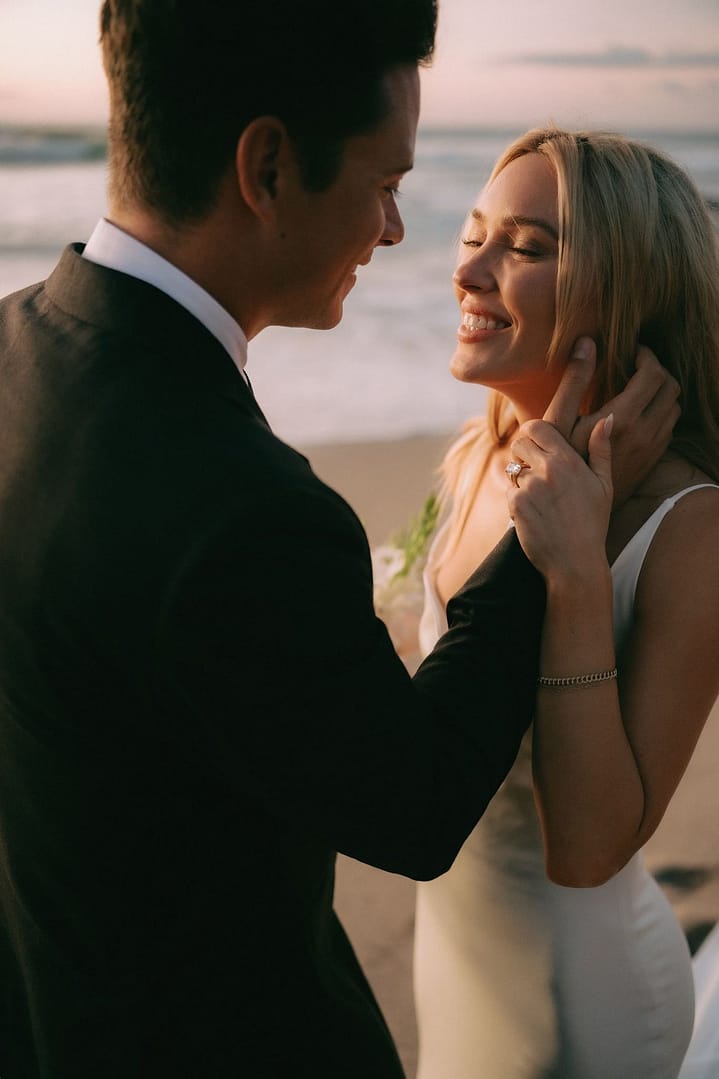 Cassie Randolph and Brighton Reinhardt portrait at their Costa Rica destination wedding