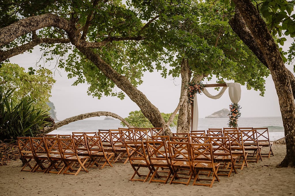 Manuel Antonio beach Wedding