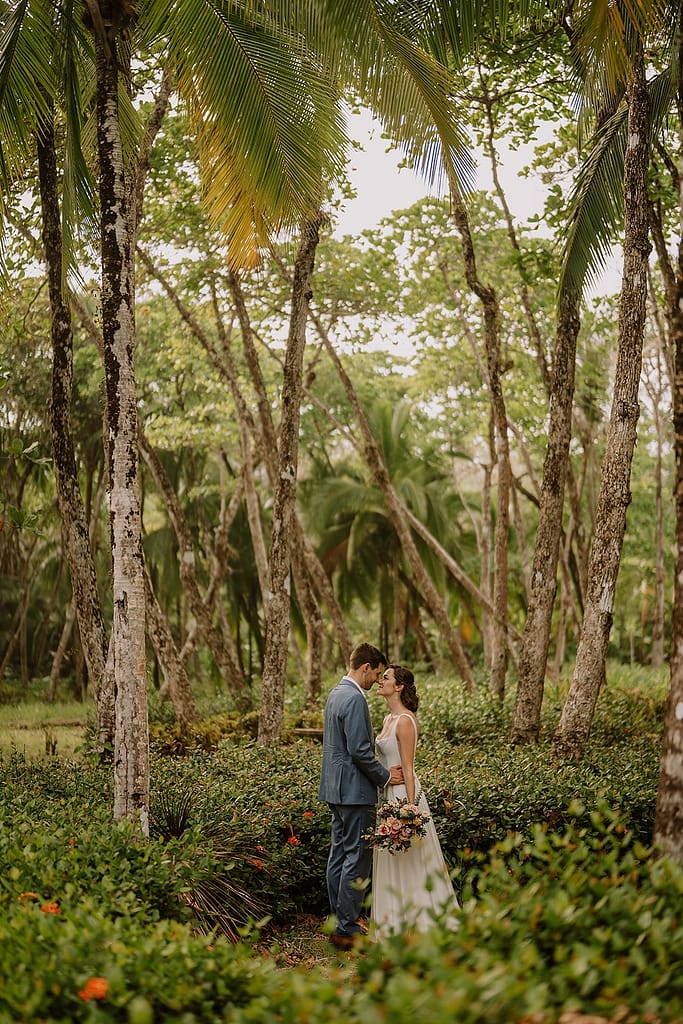 Manuel Antonio beach Wedding