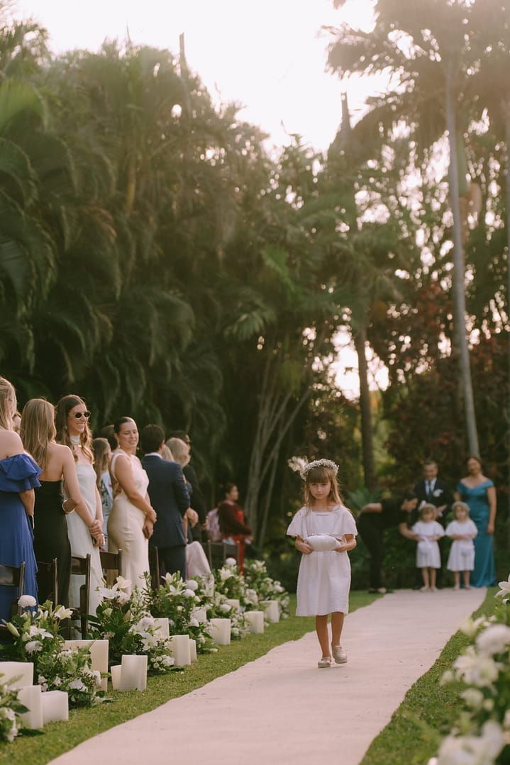 Bride walking down the aisle at Entre Palmas wedding